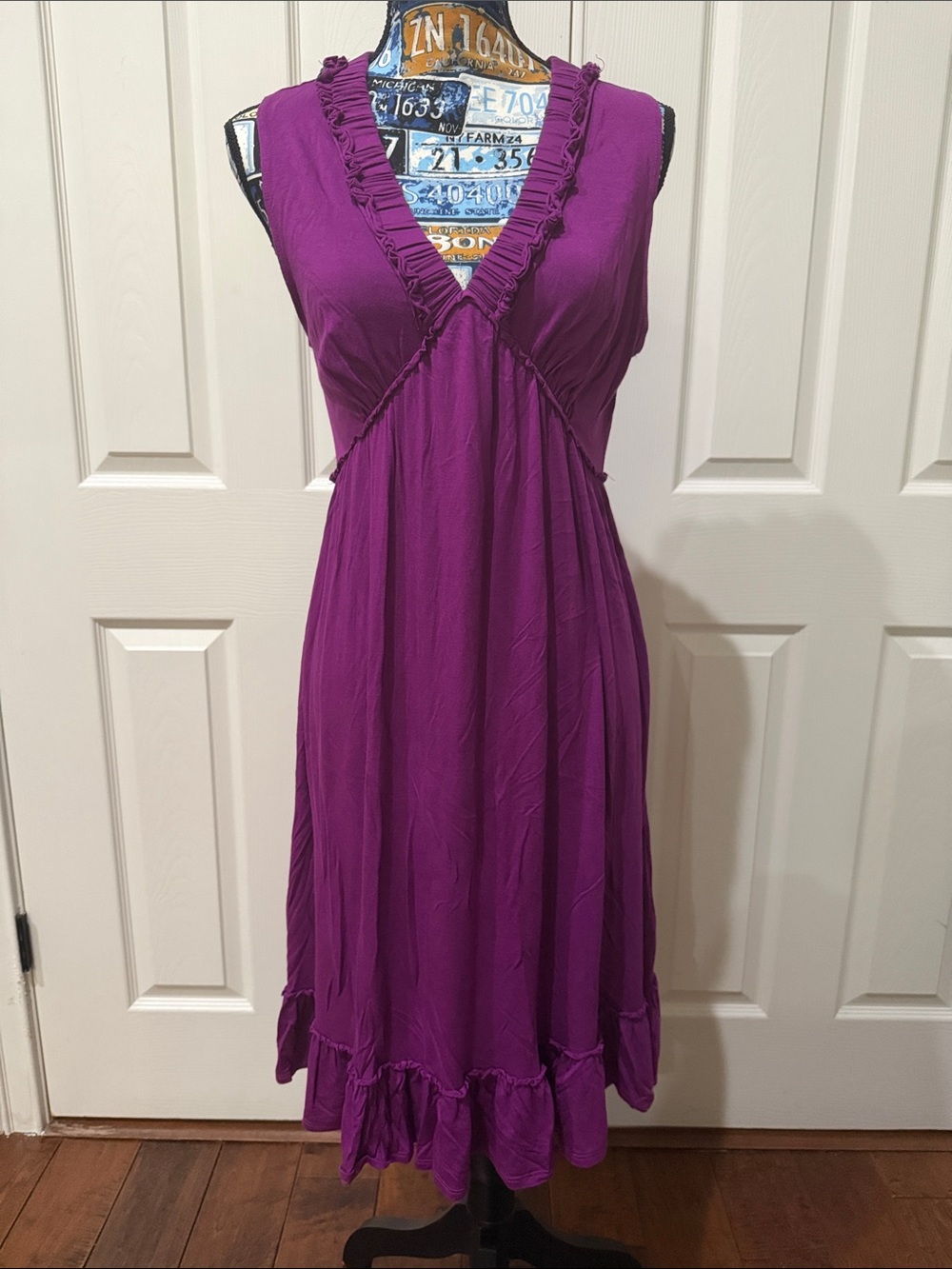 Signature by Sangria Sleeveless Ruffle V-Neck Midi Dress in Purple